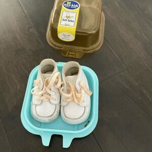 Vintage White Lace-Up Baby Walker Shoes